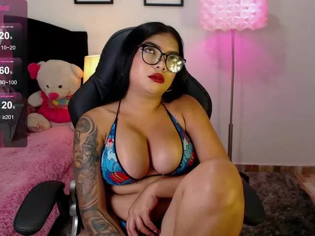 Offline Misscandy7 on BongaCams