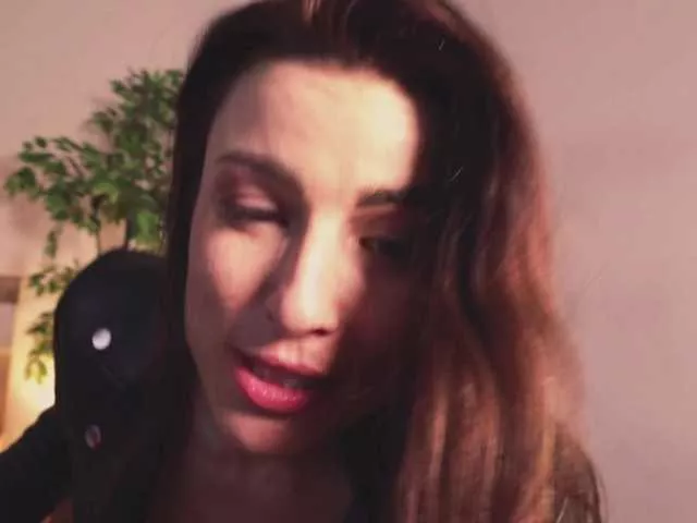 Freechat MissLullu on BongaCams