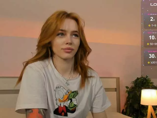 Offline MissRedFox on BongaCams