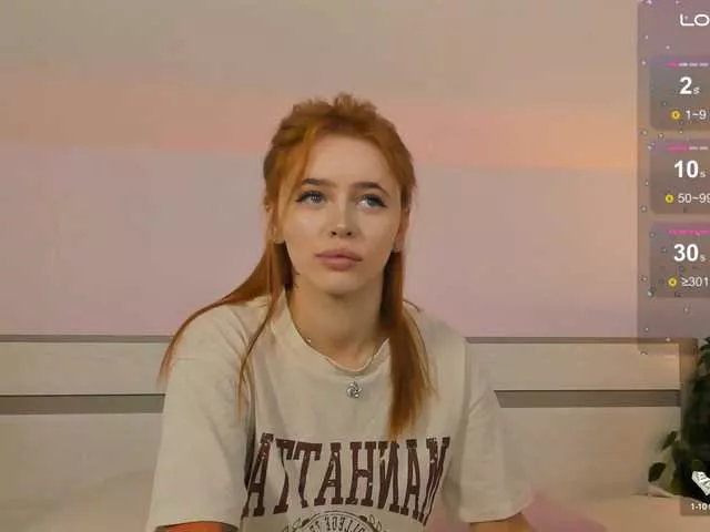 Offline MissRedFox on BongaCams