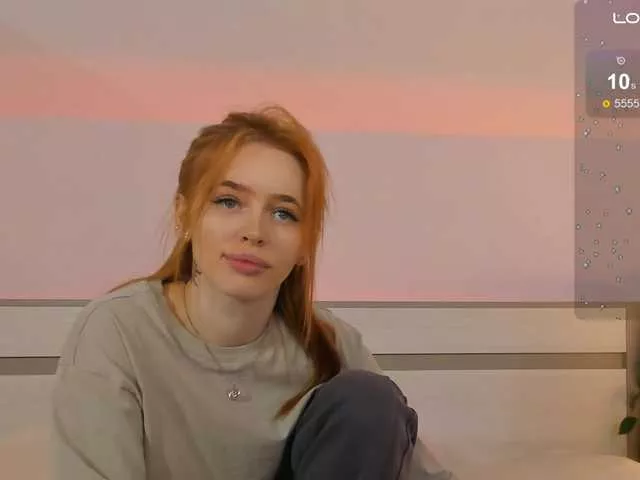 Offline MissRedFox on BongaCams