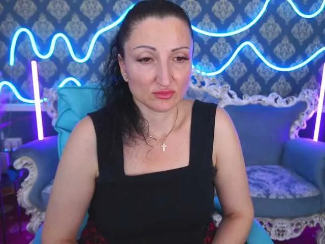 Offline MissRossi on BongaCams