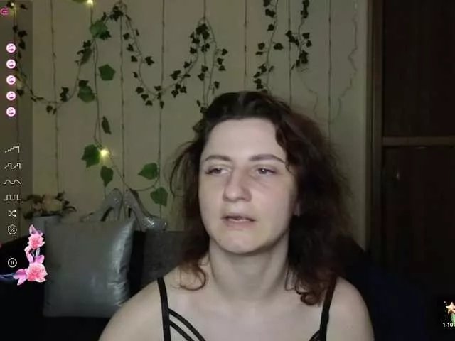 Musekittyjeni112 on BongaCams
