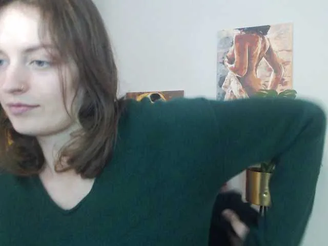 Offline NadineGold on BongaCams