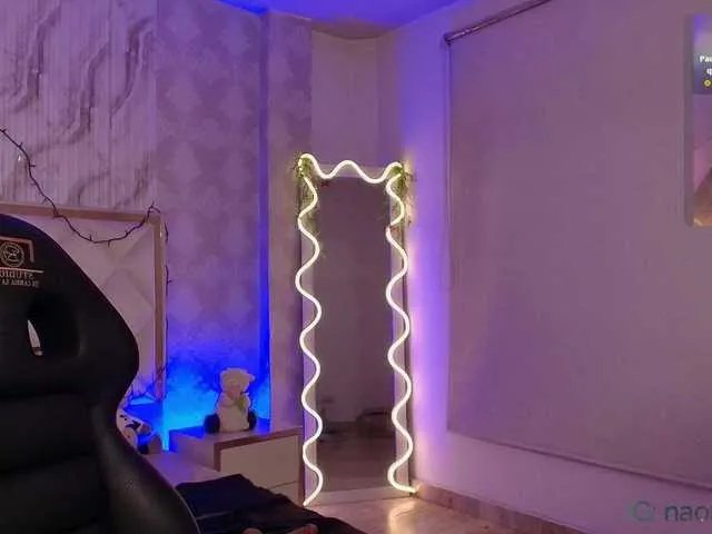 Naomy-tay1 — Squirt Show . Hey guys! Solita tonight... do you accompany me? LOVERSE ON! , Special tips 5555555555