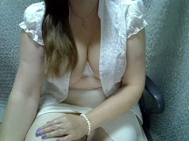 Neznakomka44 on BongaCams 