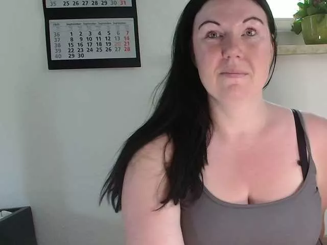 Offline p6w-official on BongaCams