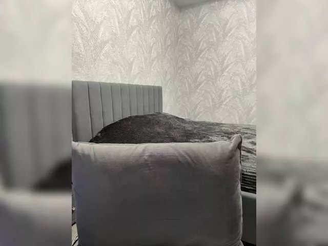 Peach--Alice on BongaCams