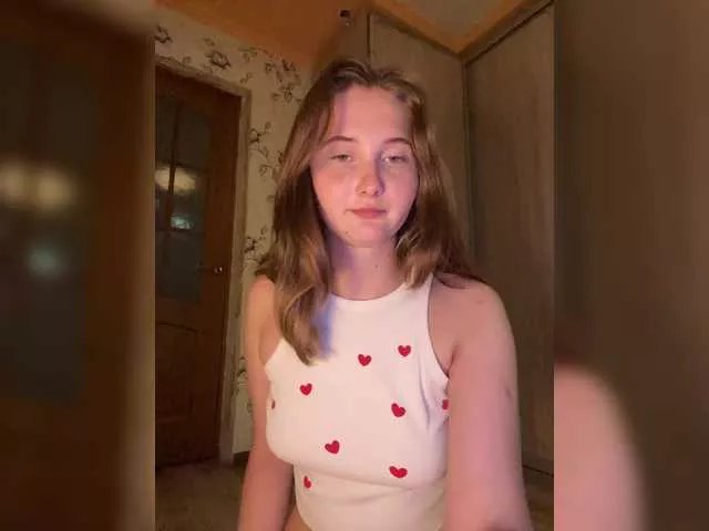 PeachGirl on BongaCams