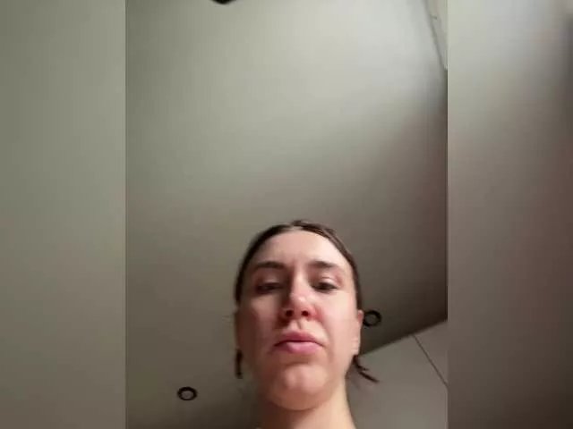 pizzahubb on BongaCams