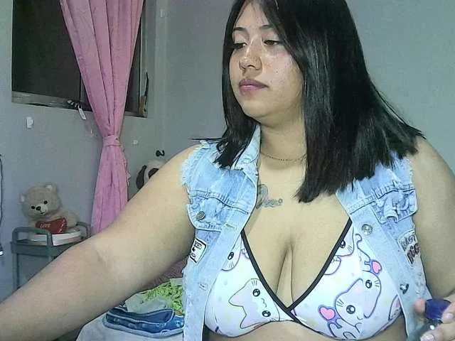 Offline pocahontassex on BongaCams