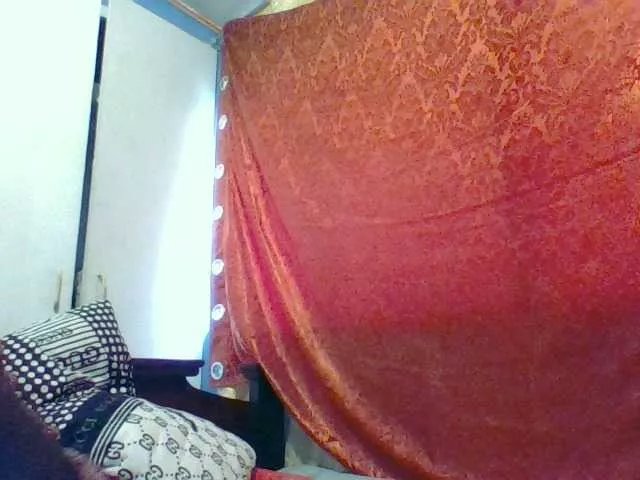 pornadrianna on BongaCams