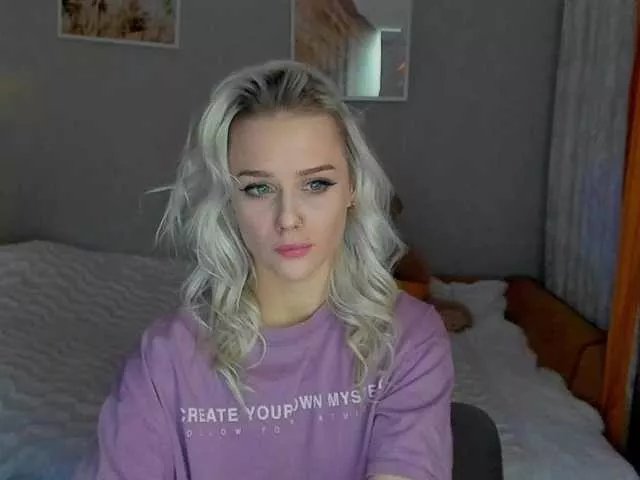 PrettyKatea on BongaCams