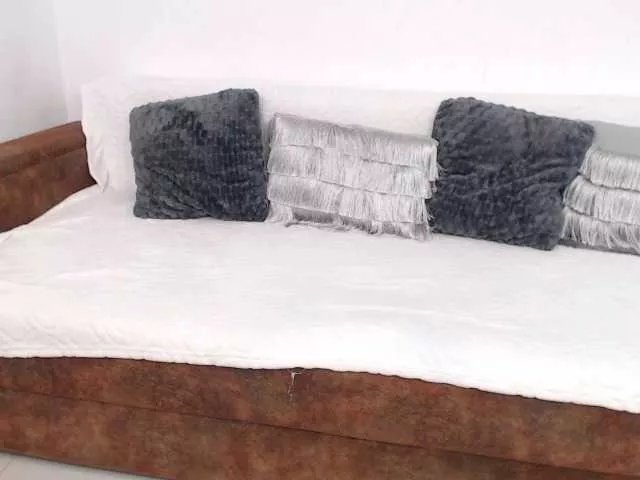 RebecaMur on BongaCams