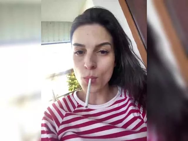 RebecaMur on BongaCams