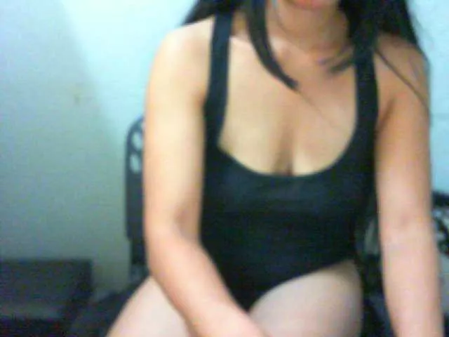 Offline RitaHalle on BongaCams