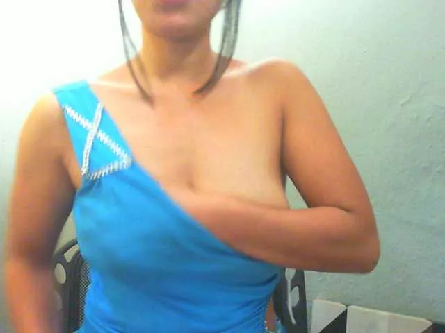 Offline RitaHalle on BongaCams