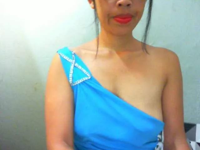 Offline RitaHalle on BongaCams