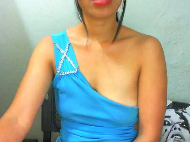 Offline RitaHalle on BongaCams