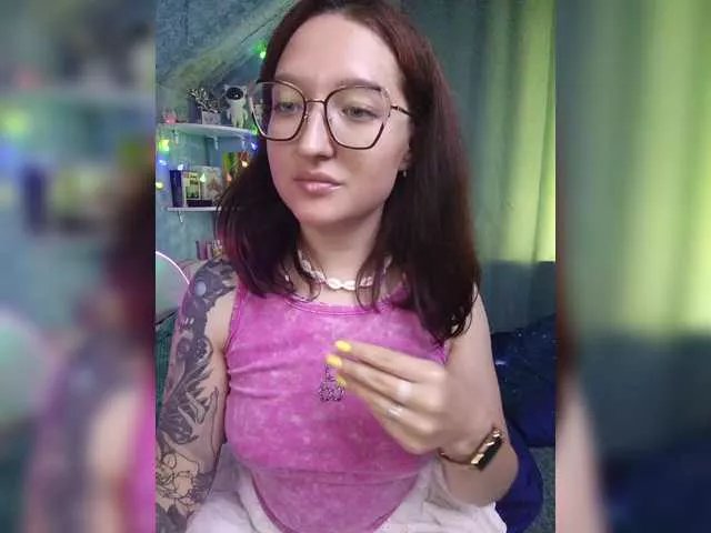 Rosia-Guess on BongaCams