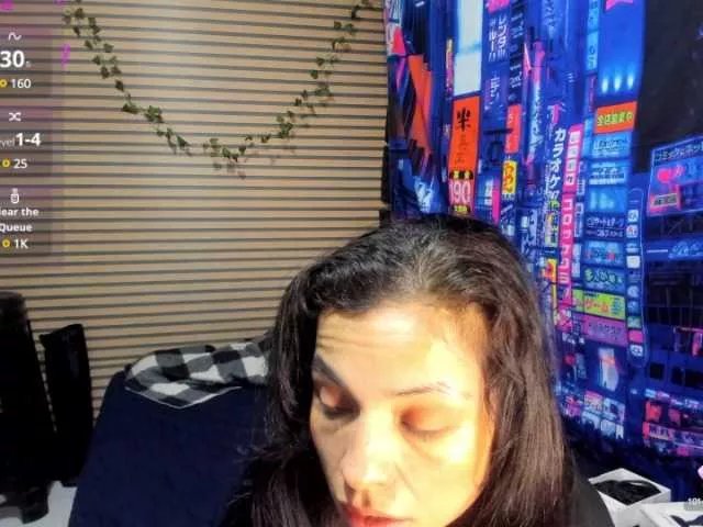 rosse2504 on BongaCams