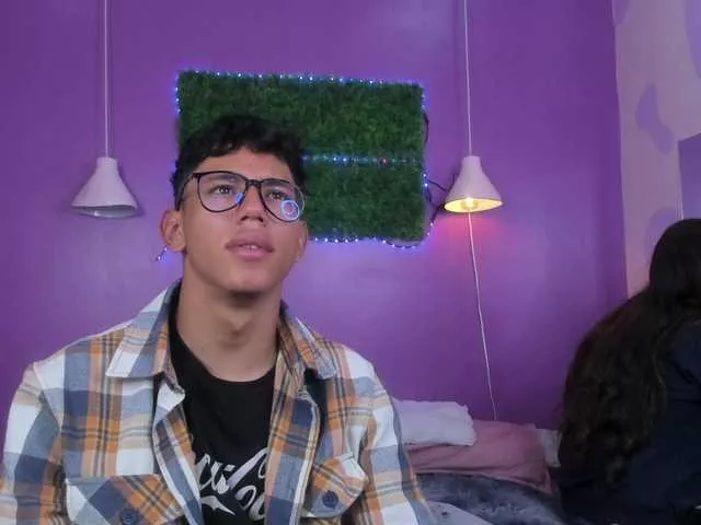 Offline RyanPricee on BongaCams