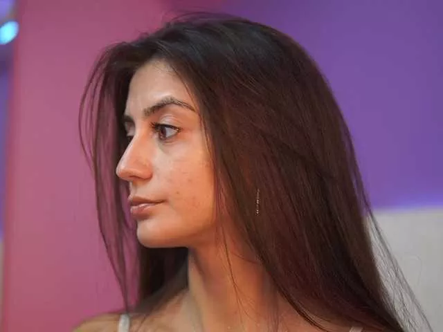 Offline SabrinaHope on BongaCams