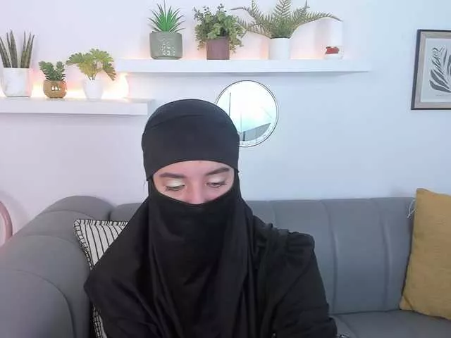 Offline salma-arabic on BongaCams