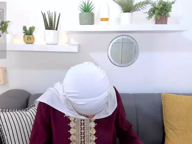 Offline salma-arabic on BongaCams