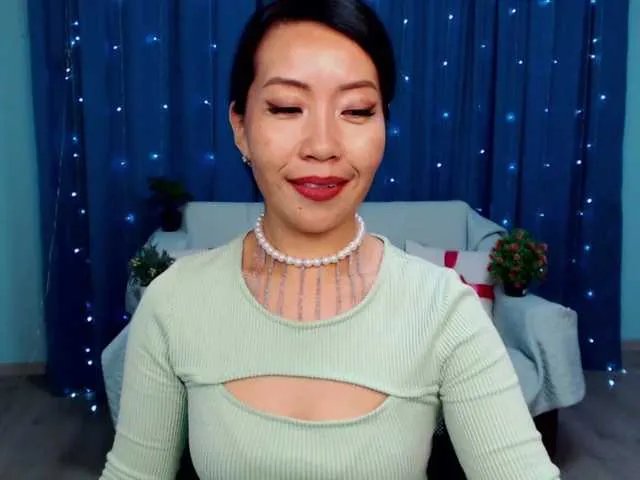 Sarahsexygirl on BongaCams