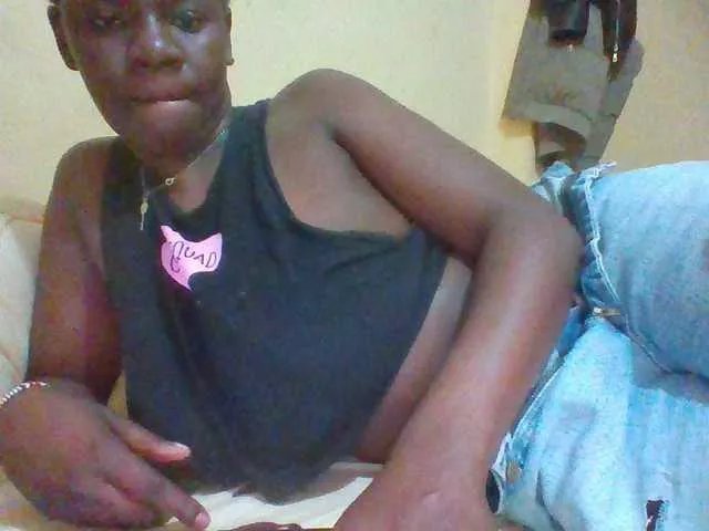 Sexxyboobs2 on BongaCams