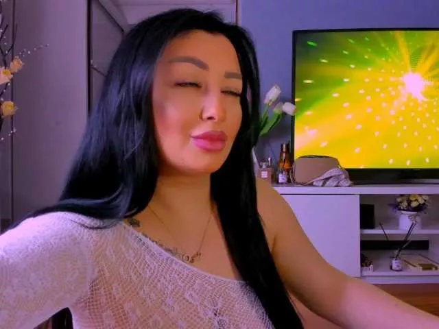 Offline Sexxyerin on BongaCams