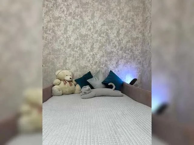 SeXXyMagic — Fuck pussy to orgasm - @total collected by @sofar, left @remain Lovense lush and domi levels: 2-11-22-44-110-400; random-55; favorite-111; strongest-222-333-666; I DON'T WATCH THE CAMERA