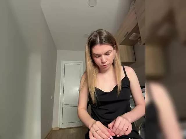 Sexycikas on BongaCams