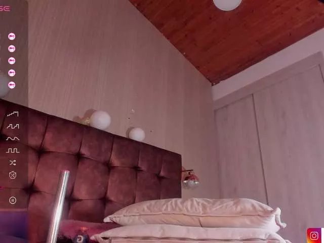 Sofi-Blossom on BongaCams