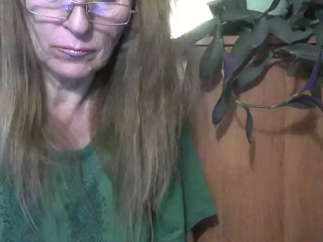 Offline Sonya48 on BongaCams