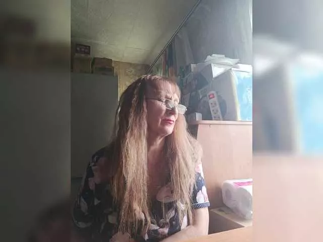 Offline Sonya48 on BongaCams