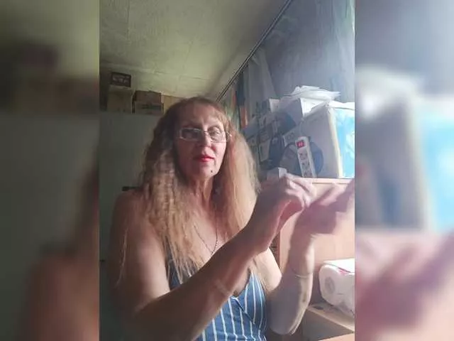 Offline Sonya48 on BongaCams