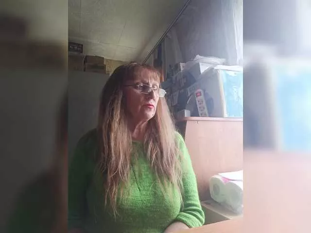 Offline Sonya48 on BongaCams