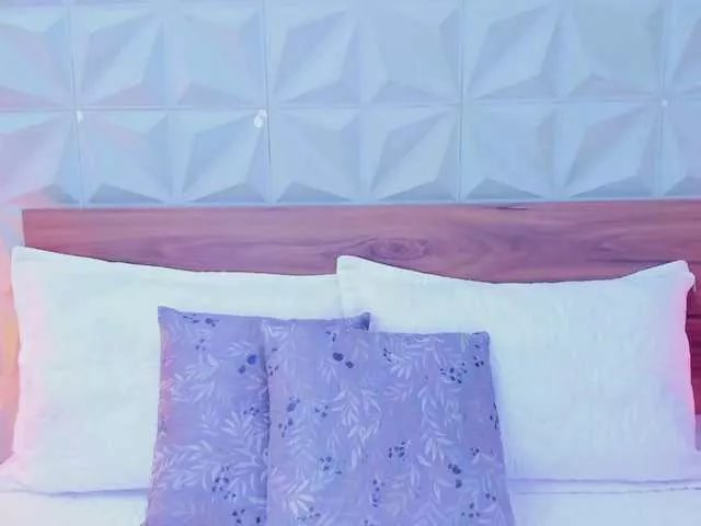 StaceyWhite on BongaCams