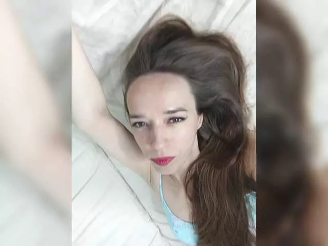 Offline StarKristy on BongaCams