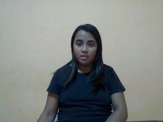 Offline SunsetMonica on BongaCams