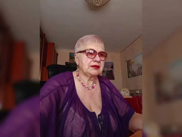 Freechat SweetCherry00 on BongaCams