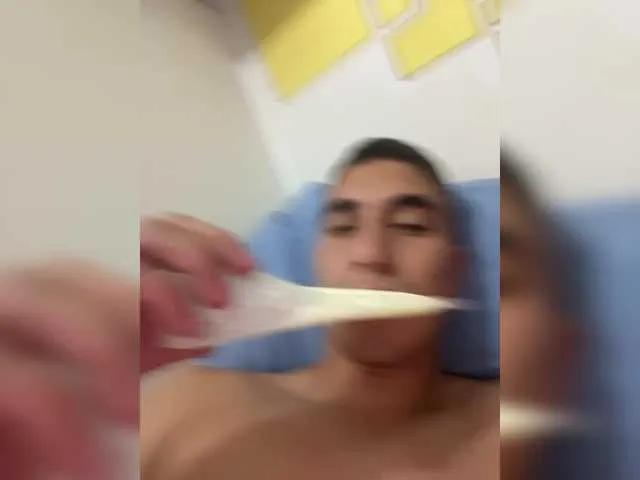 TheTwins11 on BongaCams