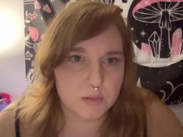 thickgingergoddess on BongaCams