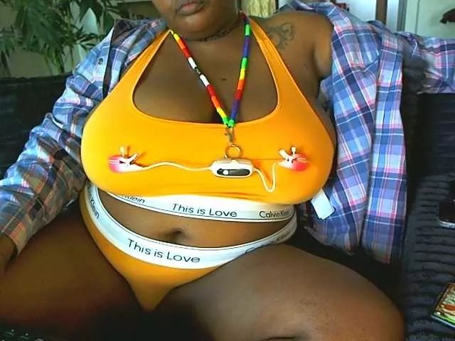 tittycity on BongaCams