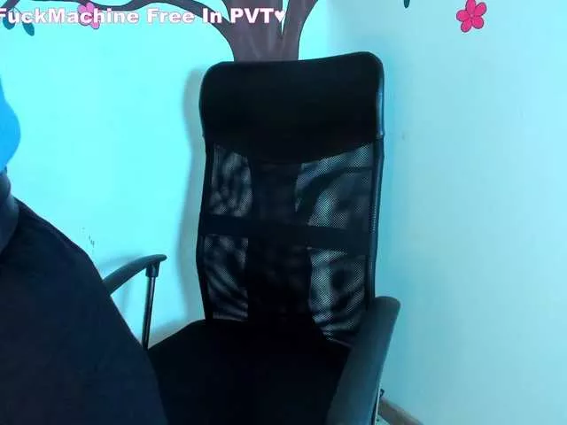 Offline Tracylambo on BongaCams