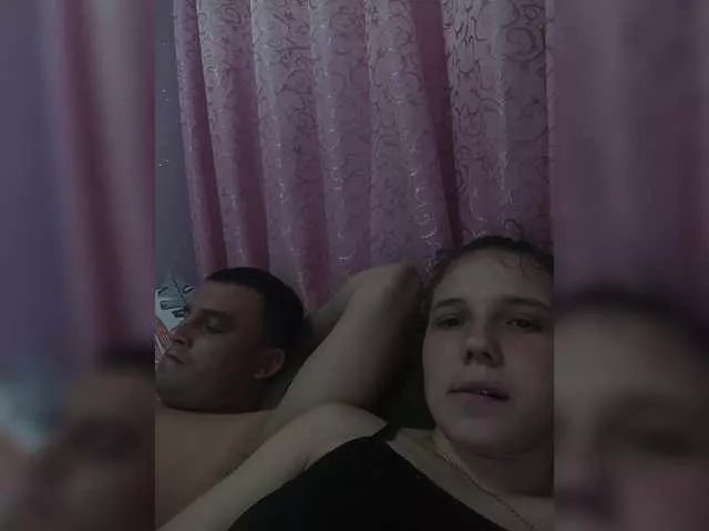 UAlinas2003 on BongaCams