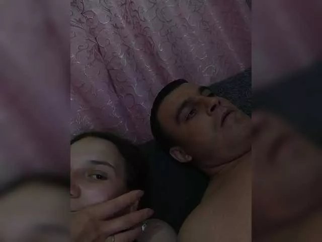 UAlinas2003 on BongaCams