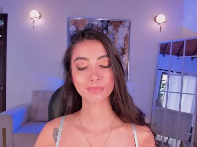 ValeriaVelvet on BongaCams